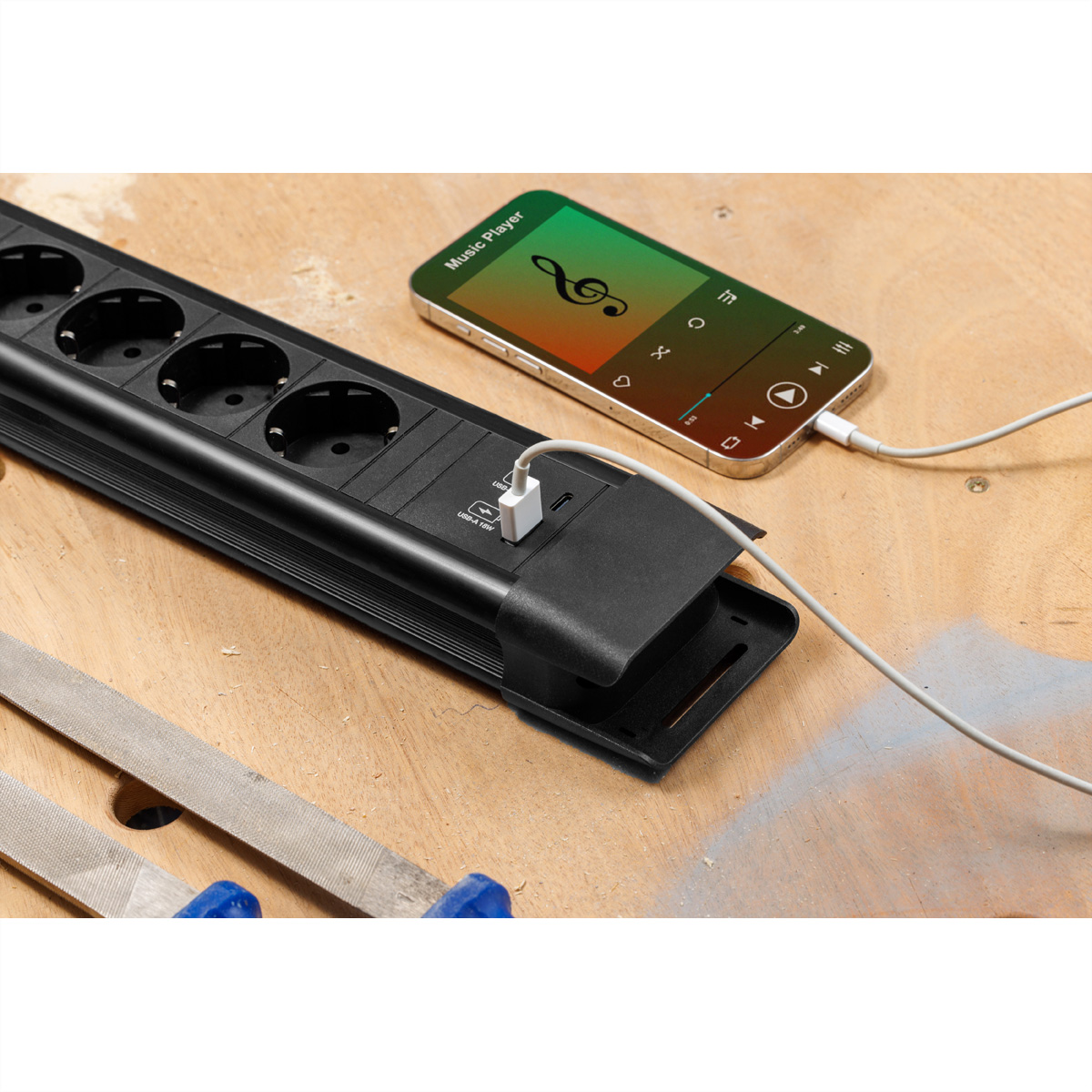 BACHMANN CONNECTUS 6xCEE7/3, 1xSchalter 1xUSB A/C 22W 2,0m CEE7/7 Schwarz