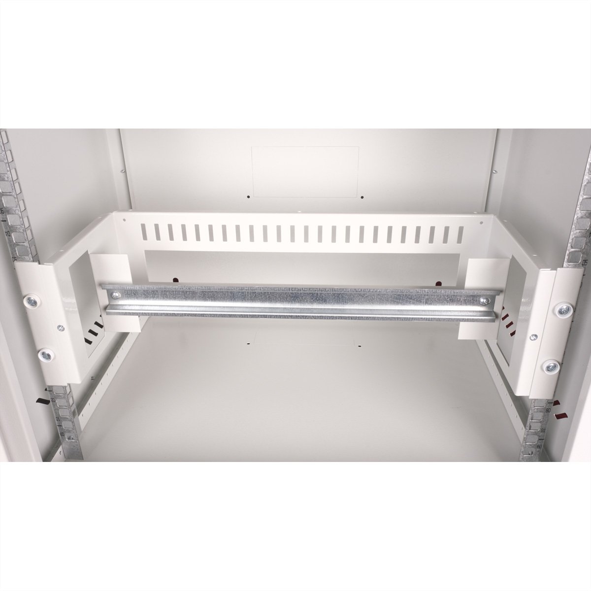 ROLINE 19-Zoll Hutschienenträger 3 HE, 133x482x123 HxBxT